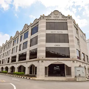 Moty 4*, Malacca Malaysia